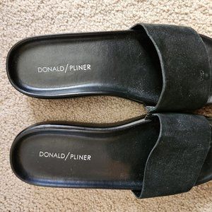 Donald J Pliner Sandals